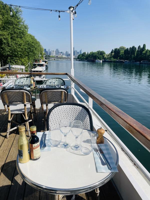 Brasserie Aqua - Restaurant au bord de l'eau - Paris