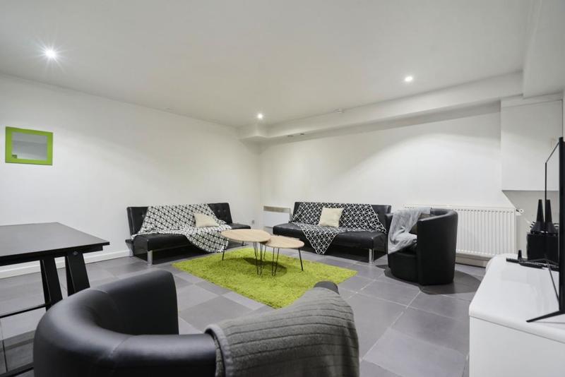 Maison - 107 m² - 7 pièces