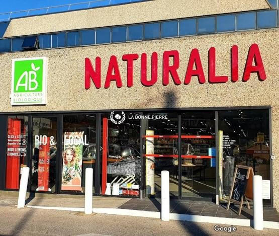 Local commercial - 1 079 m²