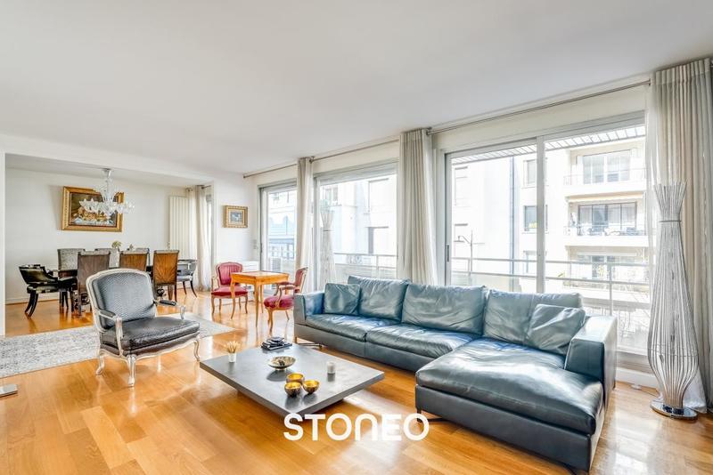 Appartement ancien - 105 m² - 4 pièces