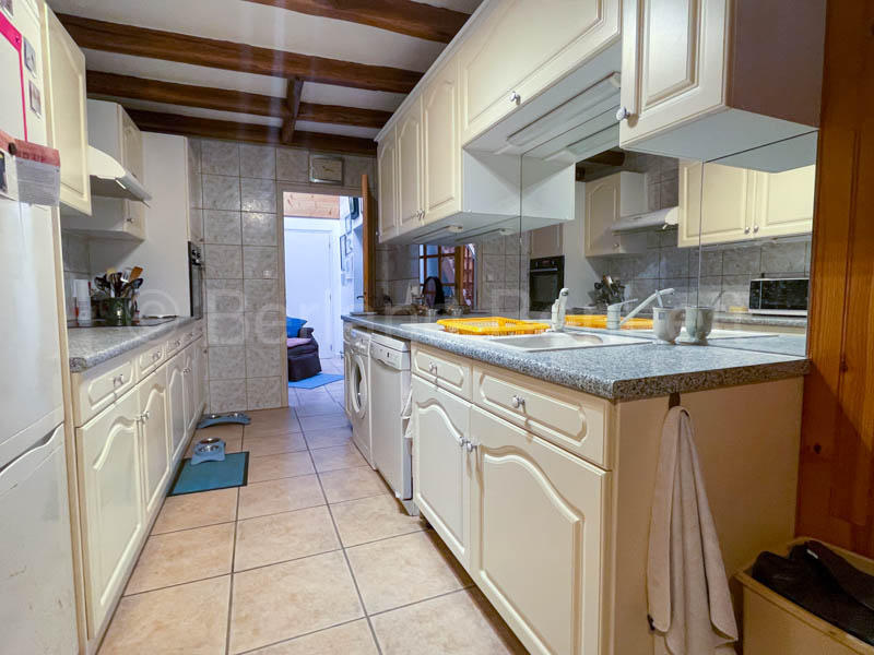 Maison en pierre - 220 m² - 6 pièces