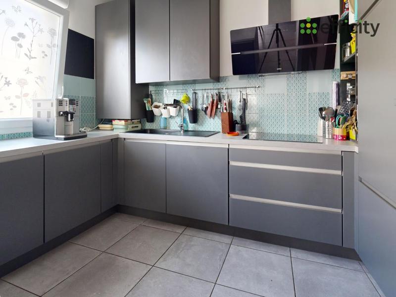 Appartement - 95 m² - 4 pièces