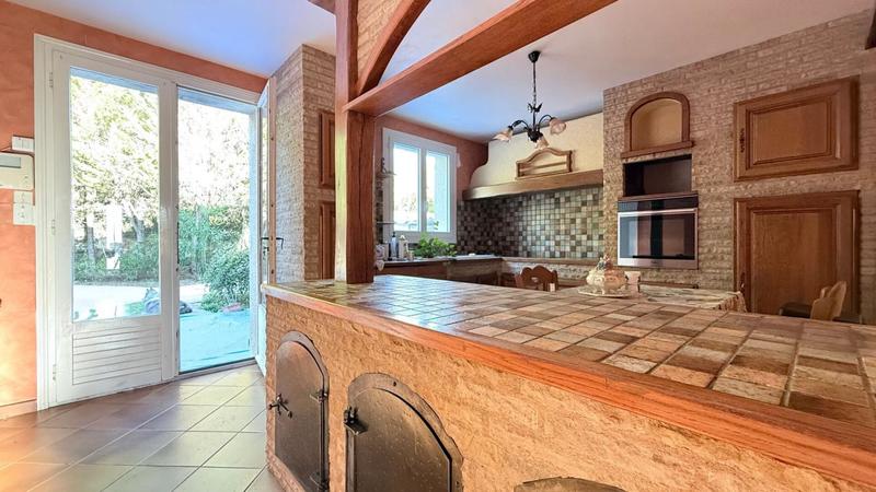 Maison - 173 m² - 7 pièces