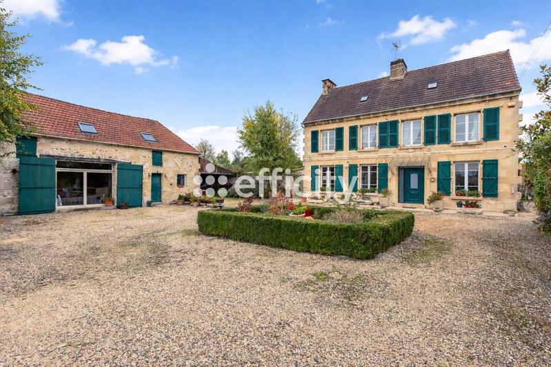 Maison - 165 m² - 7 pièces