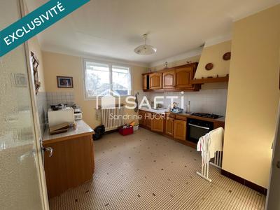 Maison - 95 m² - 4 pièces