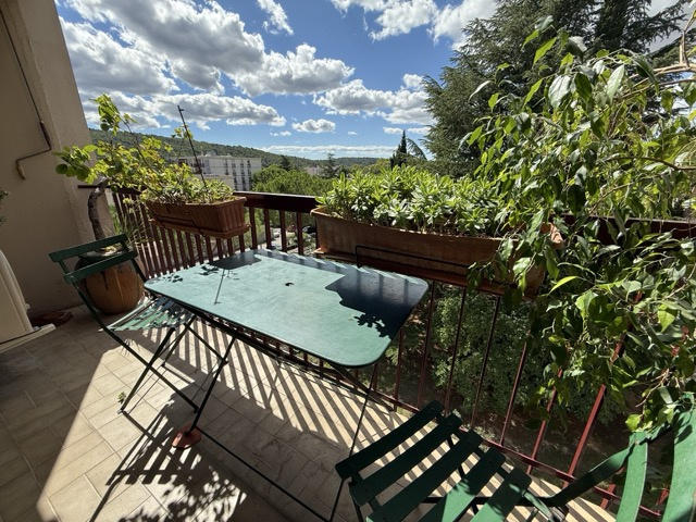 Appartement - 81 m² - 4 pièces