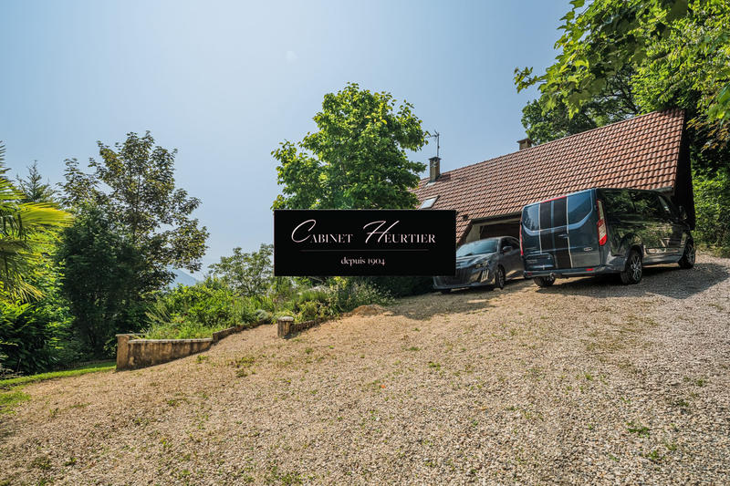 Villa - 120 m² - 5 pièces