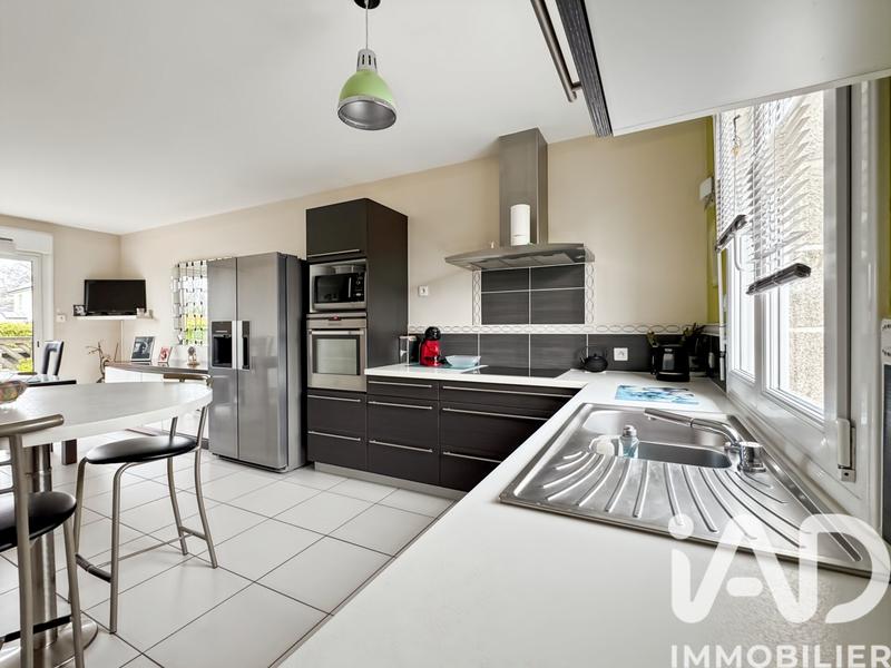 Maison - 100 m² - 6 pièces