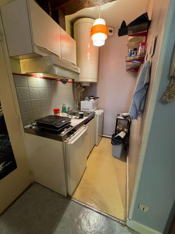 Immeuble - 102 m² - 7 pièces