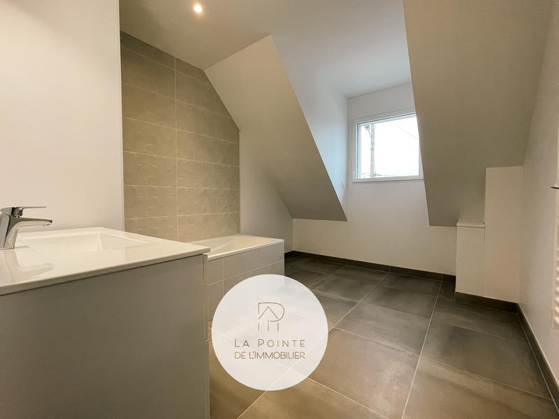 Maison - 139 m² - 6 pièces