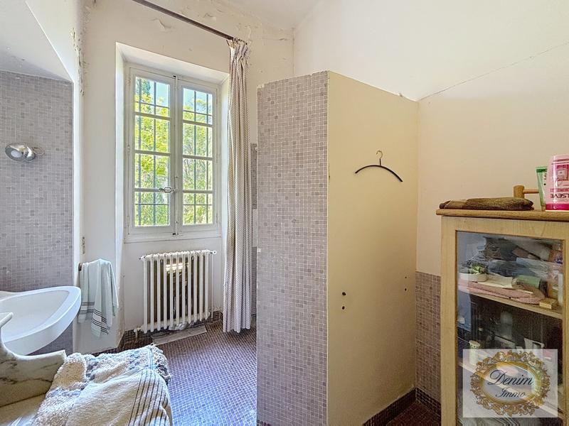 Maison - 500 m² - 11 pièces