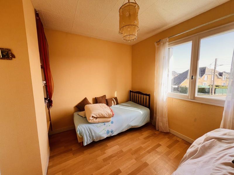 Maison - 101 m² - 7 pièces