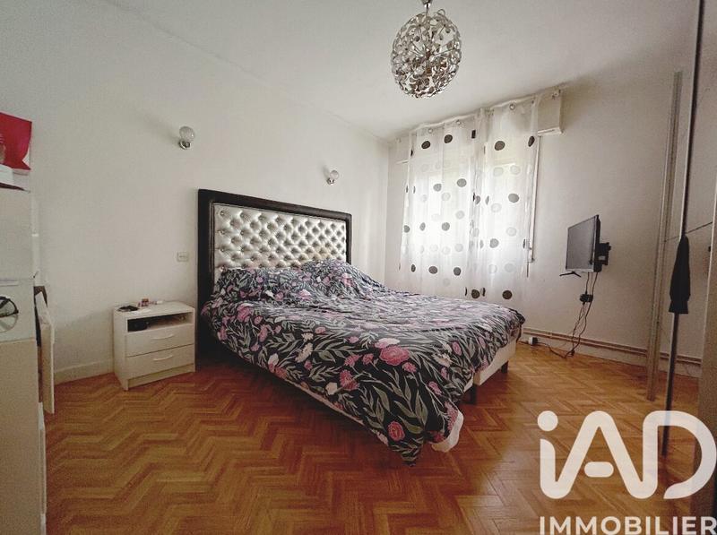 Maison - 98 m² - 4 pièces