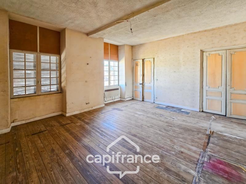 Hôtel particulier - 780 m² - 25 pièces