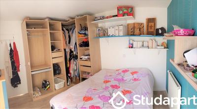 Chambre - 9 m² - 1 pièce