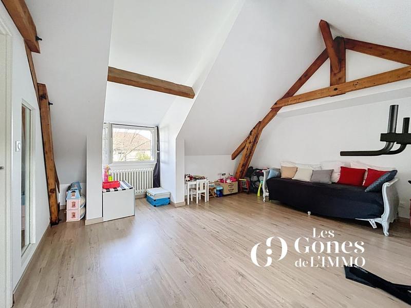 Propriété - 340 m² - 7 pièces