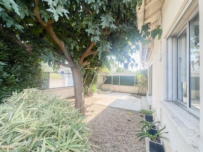 Maison - 77 m² - 4 pièces