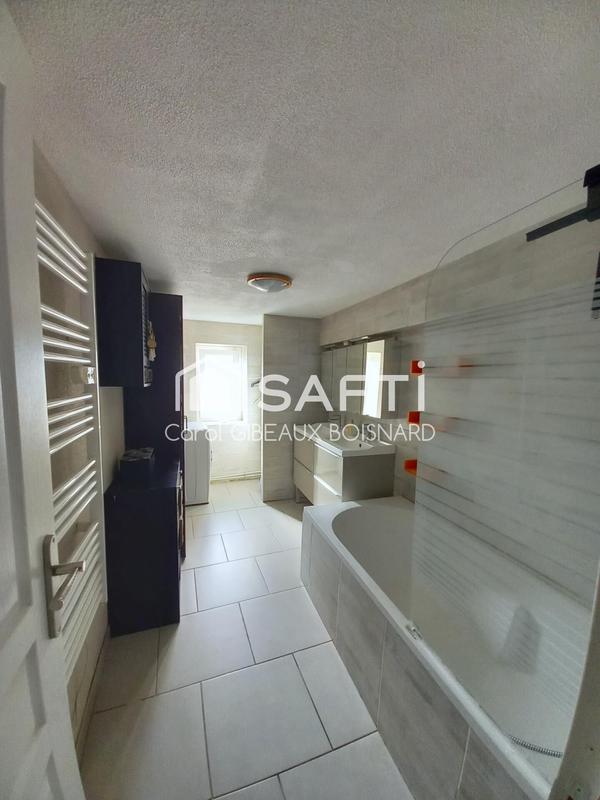 Maison - 122 m² - 5 pièces