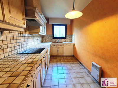 Appartement - 84 m² - 4 pièces