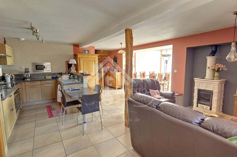 Propriété - 298 m² - 8 pièces