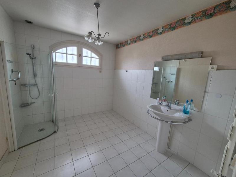 Maison - 155 m² - 6 pièces