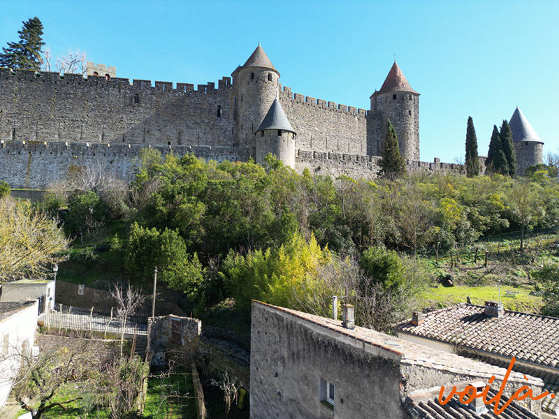 Immeuble - 110 m² - 6 pièces