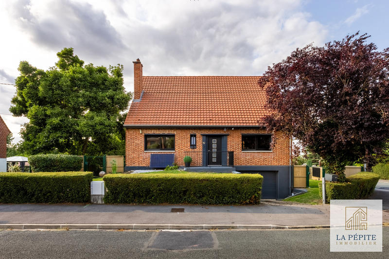 Maison - 173 m² - 9 pièces