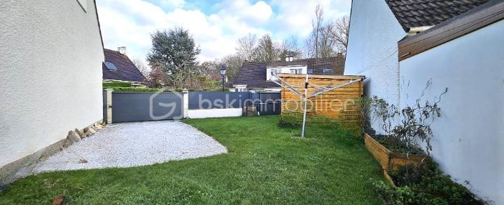 Maison de ville - 100 m² - 5 pièces