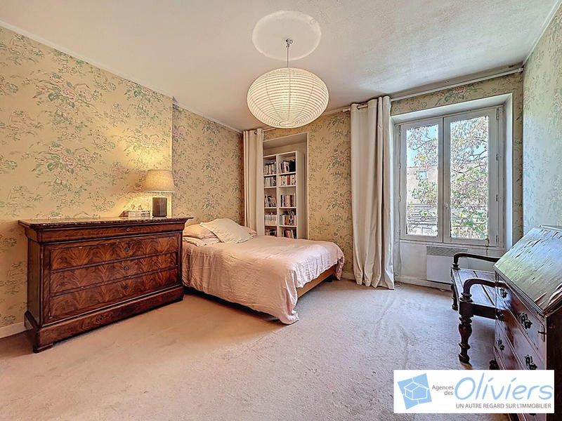 Maison - 102 m² - 5 pièces