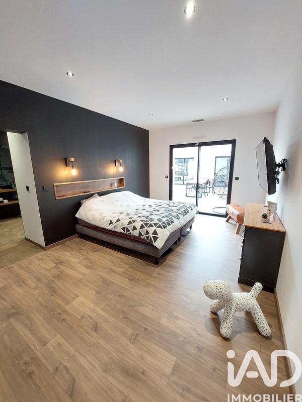 Maison - 153 m² - 5 pièces