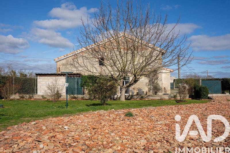 Maison - 122 m² - 3 pièces