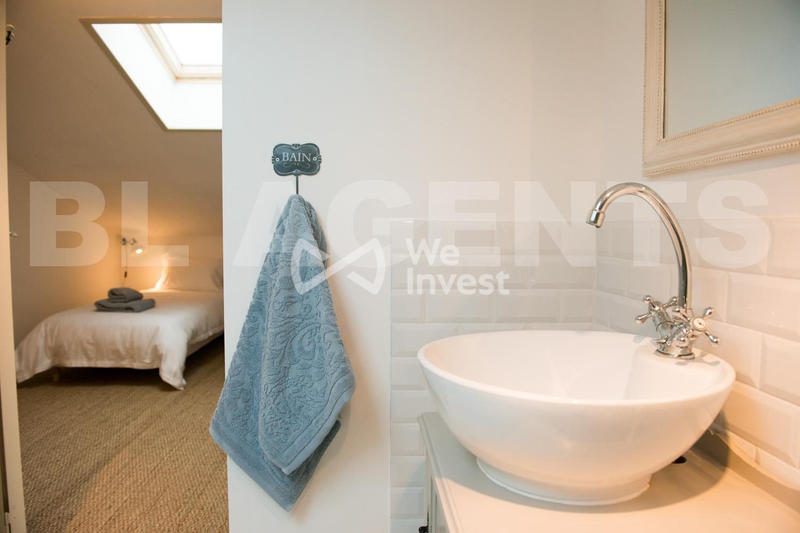 Maison - 200 m² - 8 pièces