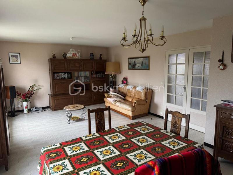 Maison - 113 m² - 6 pièces