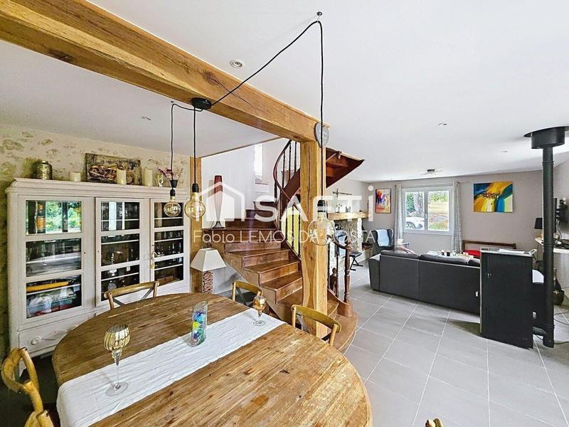 Maison - 124 m² - 7 pièces