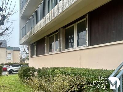 Appartement - 49 m² - 4 pièces