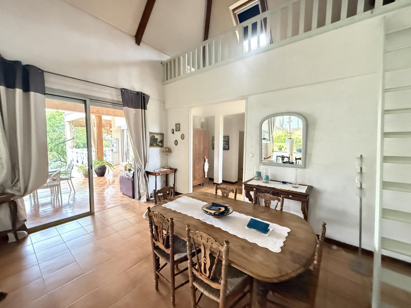 Maison - 127 m² - 4 pièces