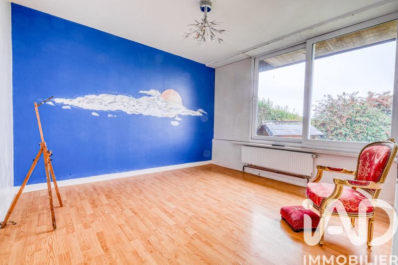 Maison - 99 m² - 5 pièces