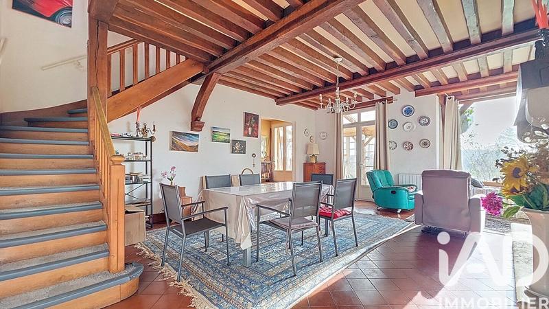 Maison - 170 m² - 8 pièces