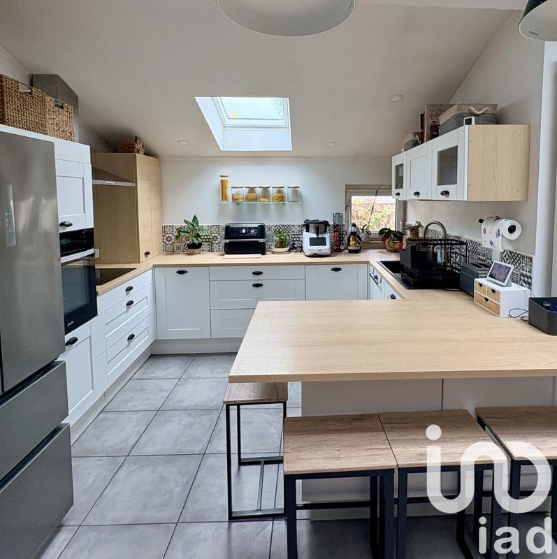 Maison - 105 m² - 4 pièces