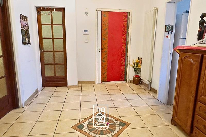 Appartement - 116 m² - 5 pièces