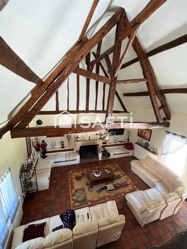 Maison - 223 m² - 8 pièces