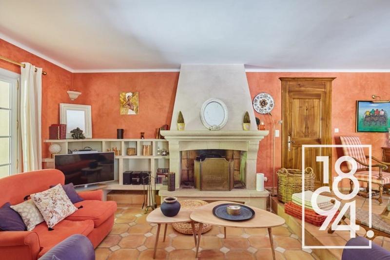 Villa - 261 m² - 7 pièces