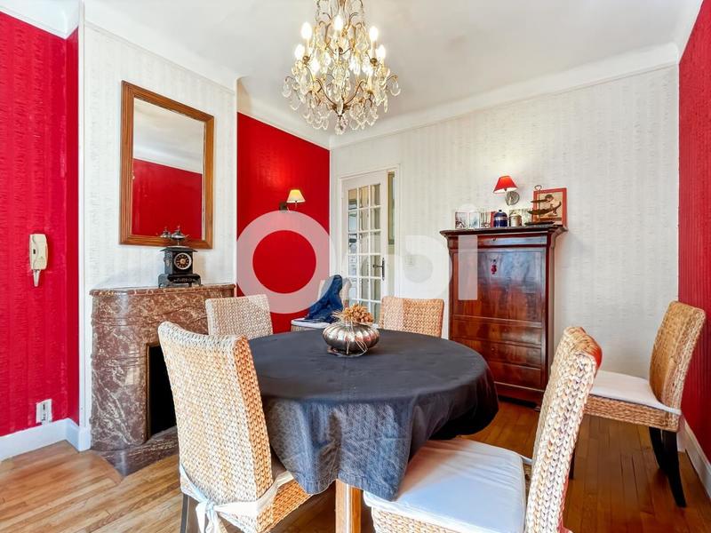 Maison de ville - 204 m² - 6 pièces