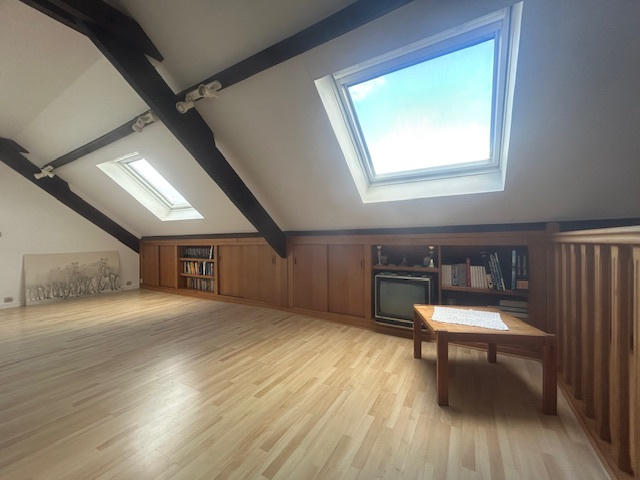 Maison - 173 m² - 7 pièces