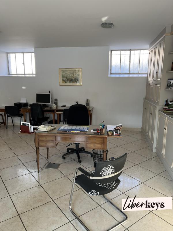 Ferme - 350 m² - 5 pièces