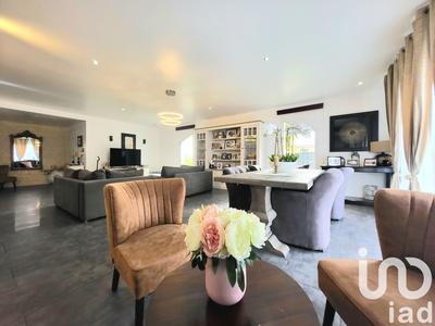 Maison - 155 m² - 6 pièces