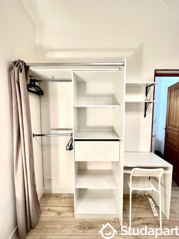 Chambre - 9 m² - 1 pièce