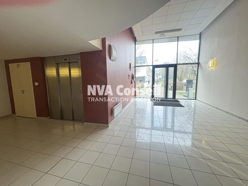 Local d'activités - 2 231 m²