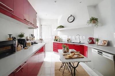 Appartement - 115 m² - 4 pièces