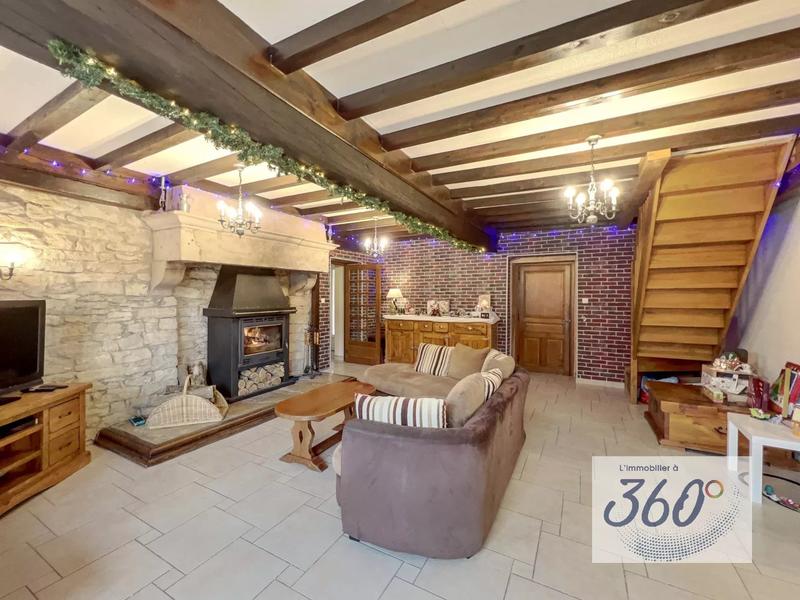 Maison - 143 m² - 5 pièces